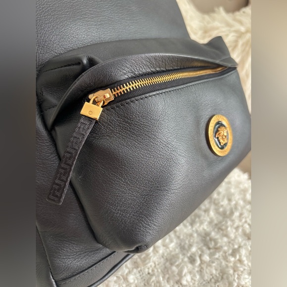 VERSACE Backpack Leather Black Gold Auth - Picture 4 of 16